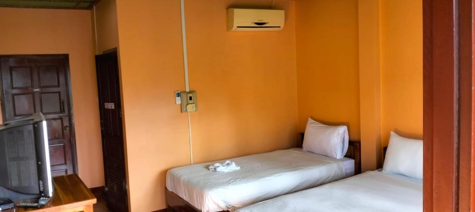 Bungalows Le Jardin Vangvieng Ванг Виенг Екстериор снимка